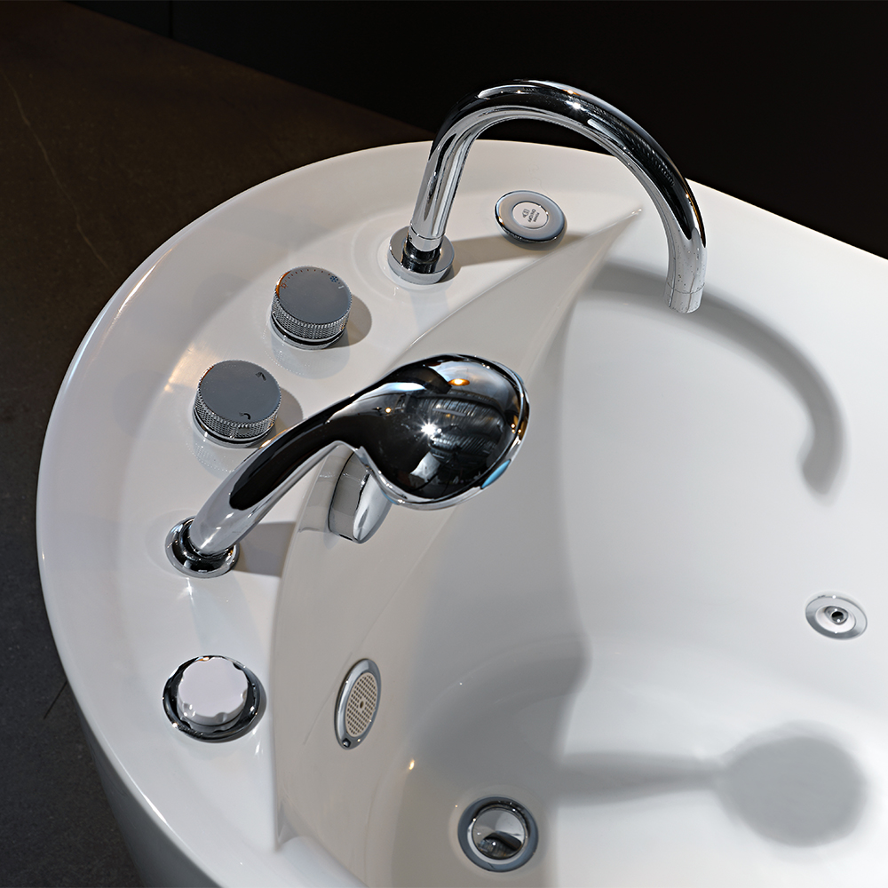 SHUIDAO Oval Freestanding Whirlpool Bathtub with Side-Wall Jets & 5-Hole Chrome Deck-Mount Filler